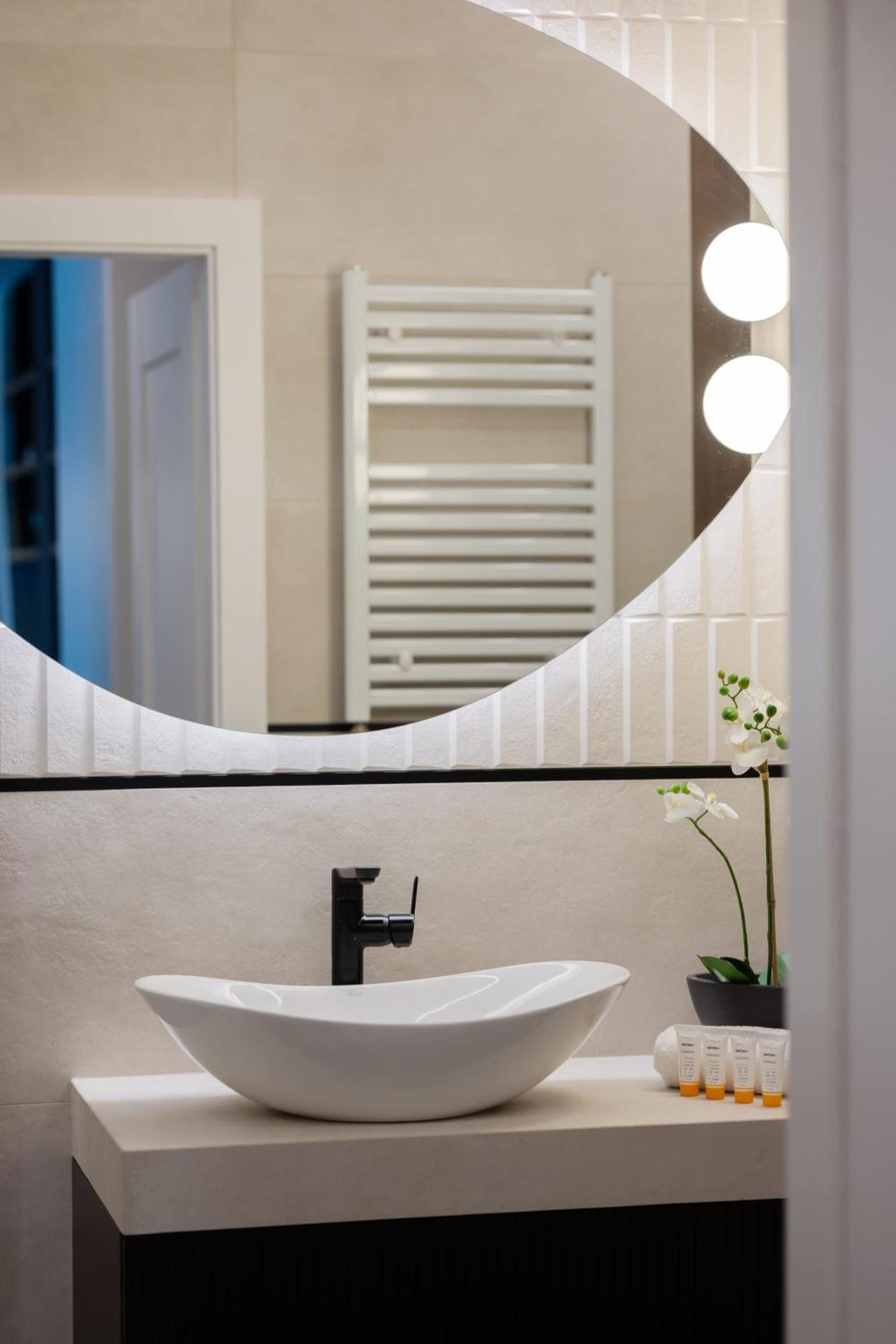 Apartment Sarmacka Wilanow With Parking, Sauna & Gym By Noclegi Renters Warsaw Luaran gambar